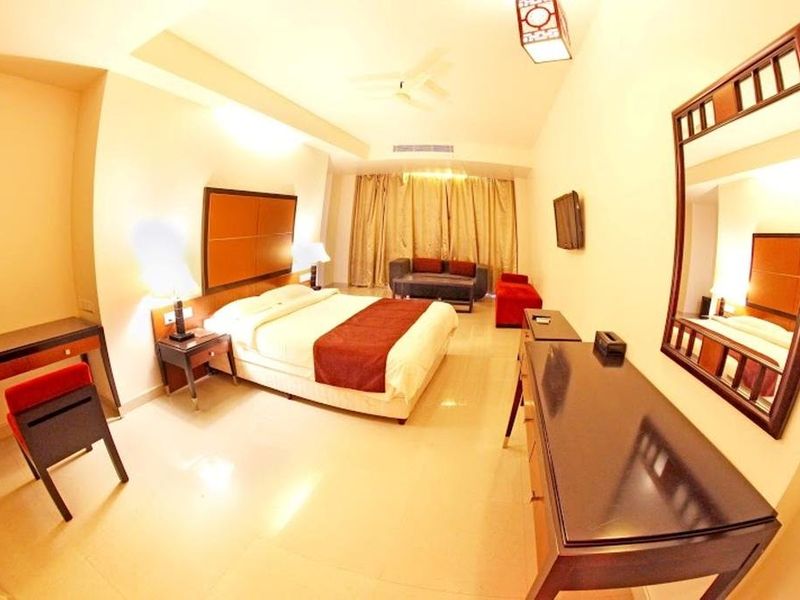Hotel Photo 1