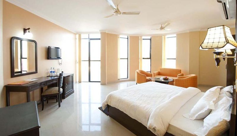 Hotel Photo 1