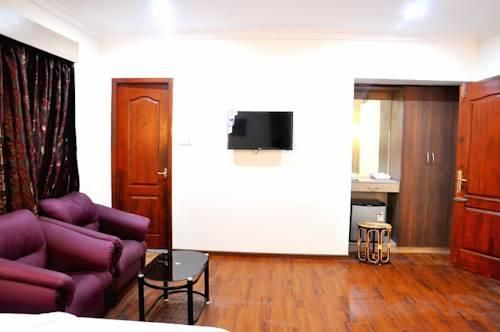 Hotel Photo 6