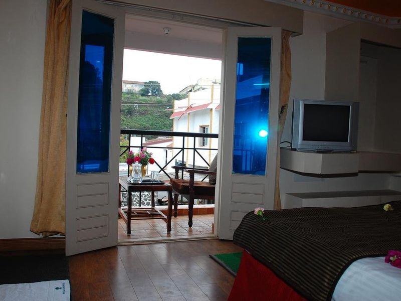 Hotel Photo 9