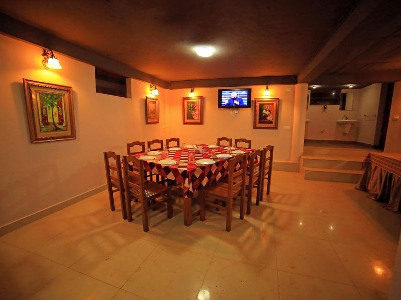 Hotel Photo 12