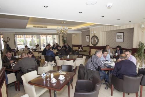 Hotel Photo 12
