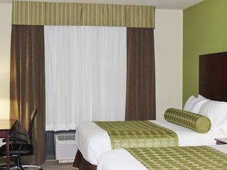 Hotel pic Cobblestone Inn & Suites - Marquette