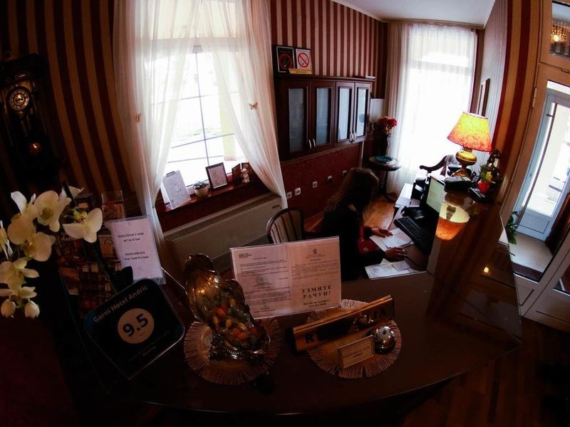 Hotel Photo 7