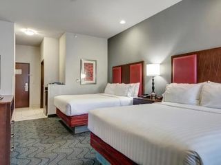 Фото отеля Holiday Inn Express and Suites Oklahoma City North, an IHG Hotel