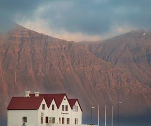 Hamarinn Guesthouse Borgarnes Iceland
