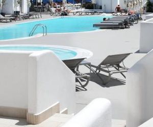 Aqua Blue Beach Hotel Perissa Greece