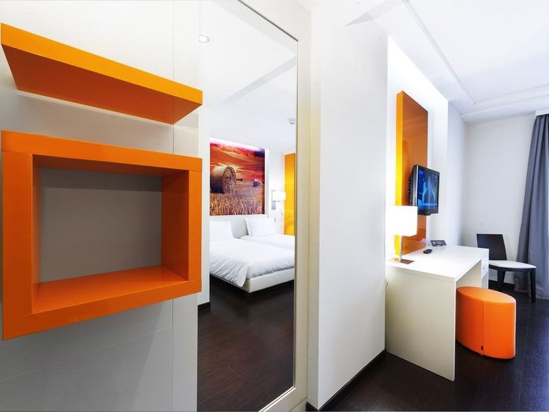 Hotel Photo 5