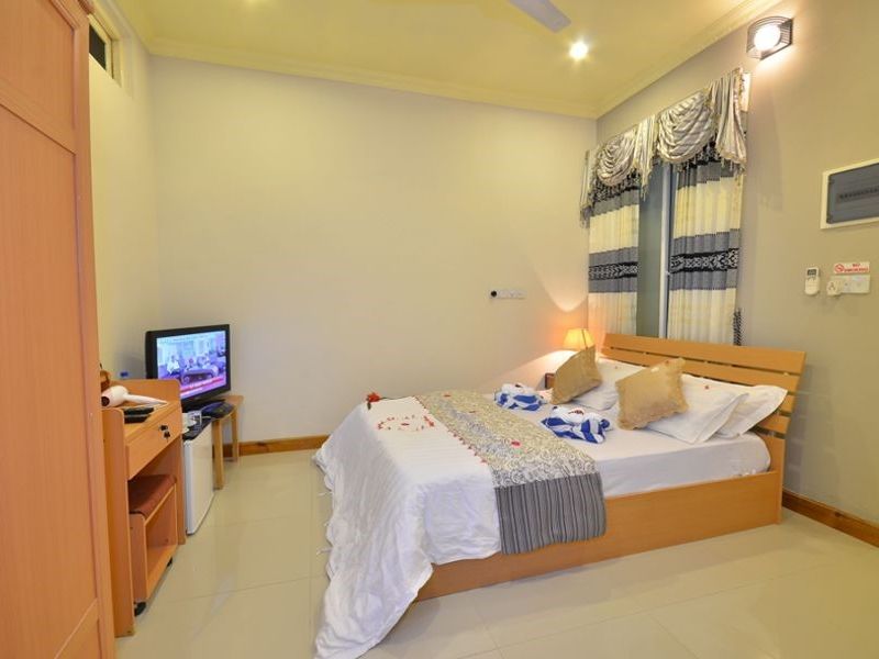 Ukulhas Inn