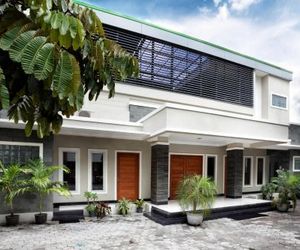 Syariah Arini Hotel Solo Indonesia
