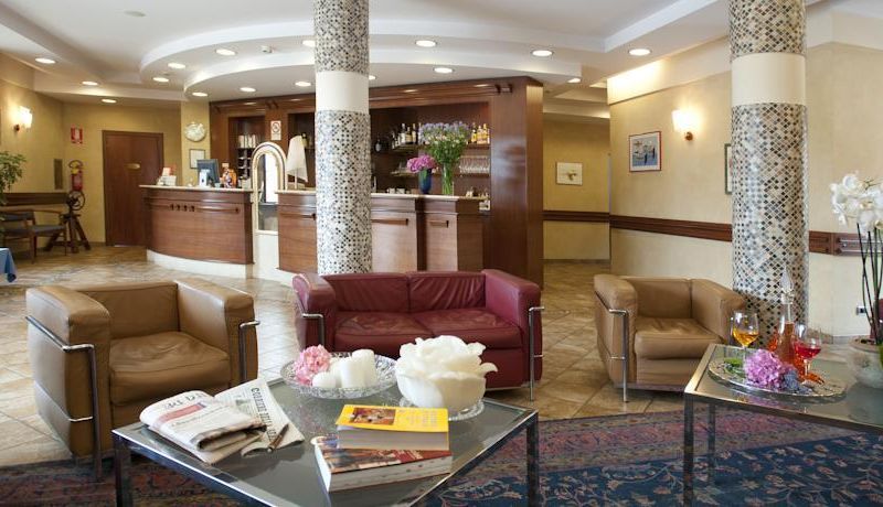 Hotel Photo 7