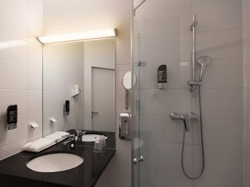 Hotel Photo 9