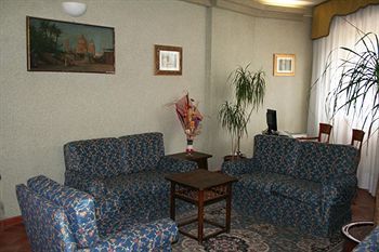 صورة الفندق 8