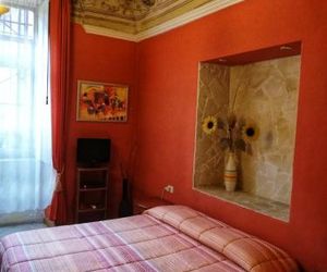 Holland International Rooms Catania Italy