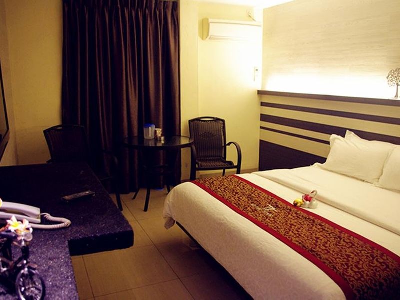 Hotel Photo 1