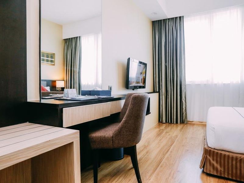 Hotel Photo 6