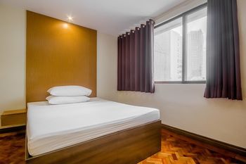 Salcedo Suites Hotel