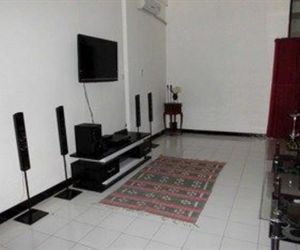 On the Way Hostel Senggigi Mangsit Indonesia