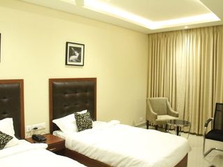 Фото отеля Hotel Hyderabad Grand