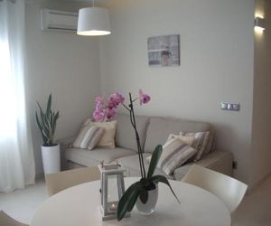 Apartamentos Can Quim LEscala Spain