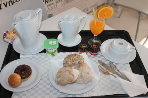 Hotel Photo 12