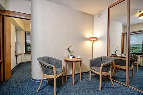 Hotel Photo 8