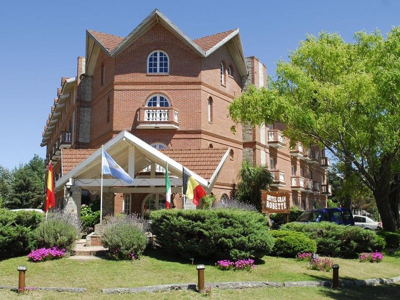 Hotel Photo 1