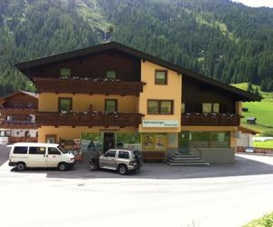 Ferienhaus Bergfrieden St. Leonhard im Pitztal Austria