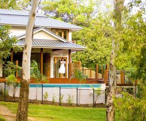 Trito - Luxury Holiday House Palm Cove Australia