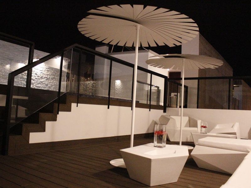 Hotel Photo 8