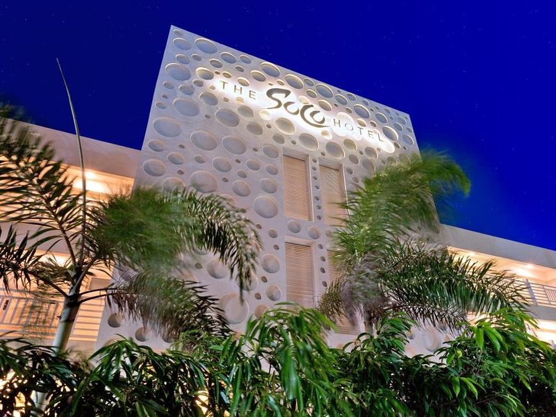 Hotel Photo 12