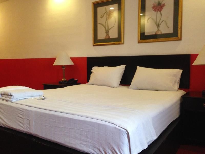 Hotel Photo 8