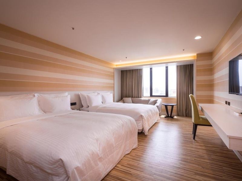 Hotel Photo 1