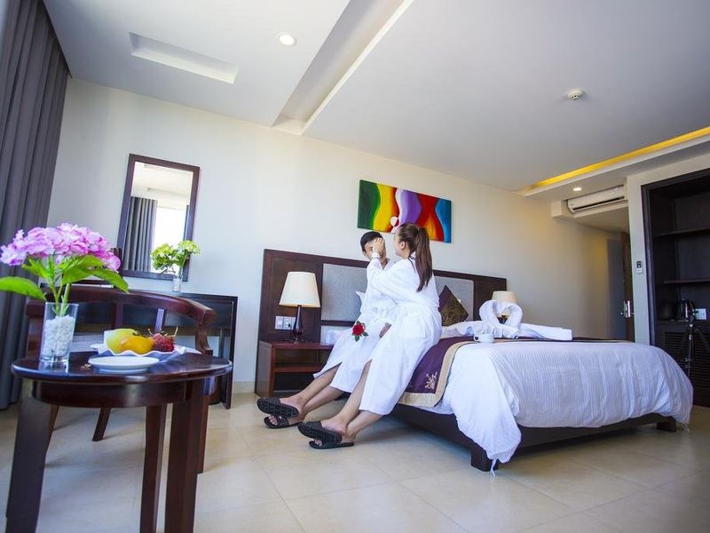 Hotel Photo 3