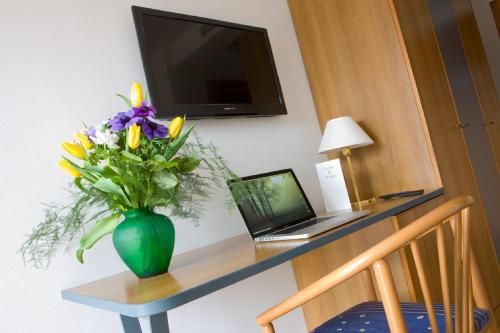 Hotel Photo 9
