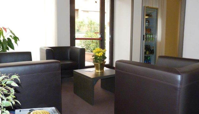 Hotel Photo 9