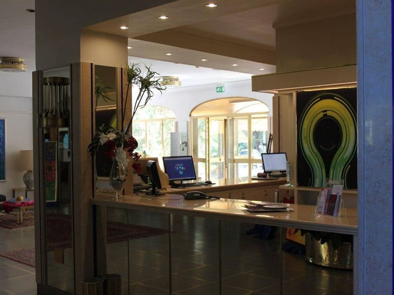 Hotel Photo 16
