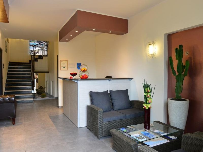 Hotel Photo 16