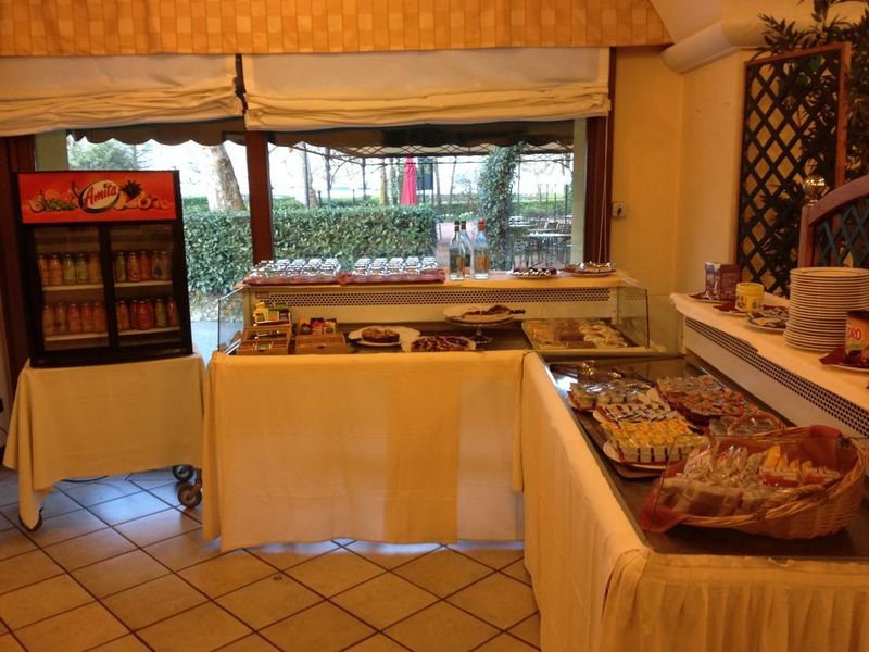 Hotel Photo 13