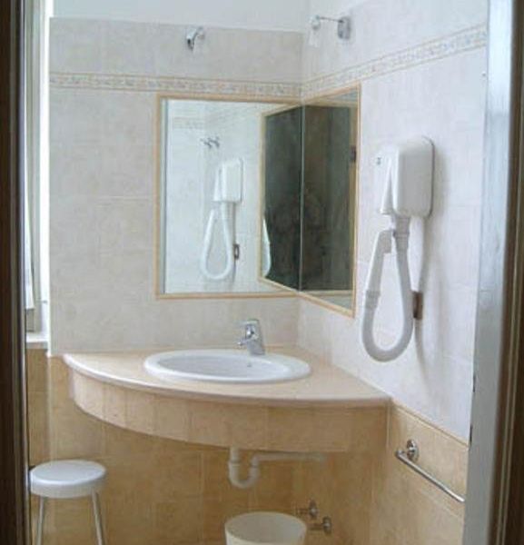 صورة الفندق 8