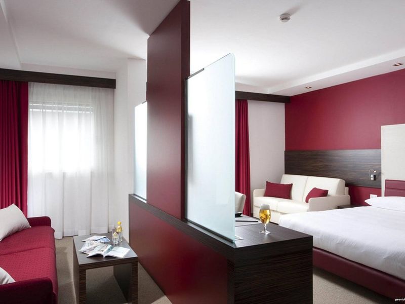 Hotel Photo 3