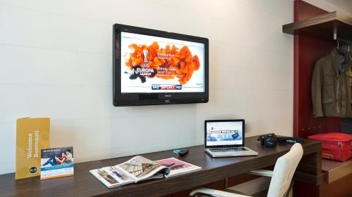 Hotel Photo 6