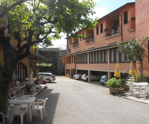 Albergo Giardino Toscolano Maderno Italy