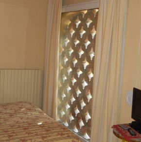 NearBy Hotel