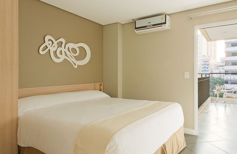 Higienopolis Hotel & Suites