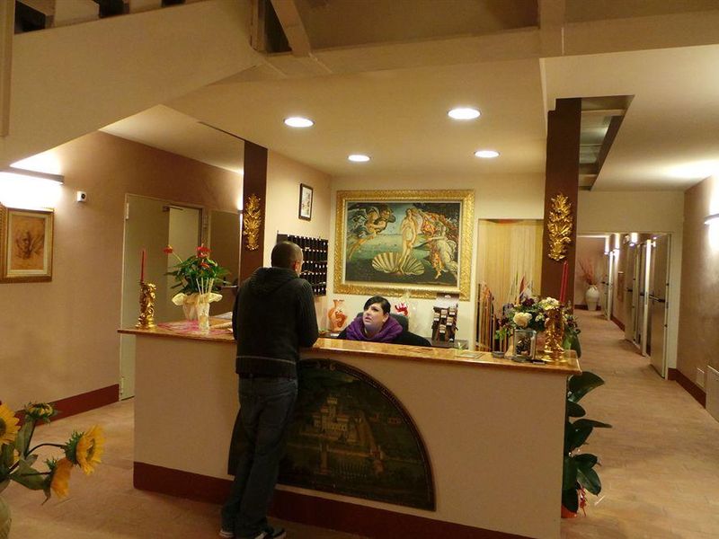 Hotel Photo 14