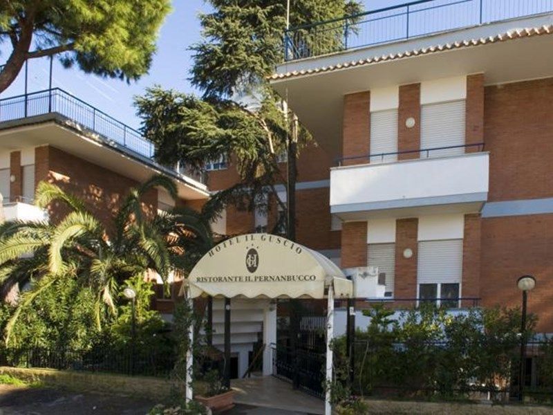 Hotel Photo 1