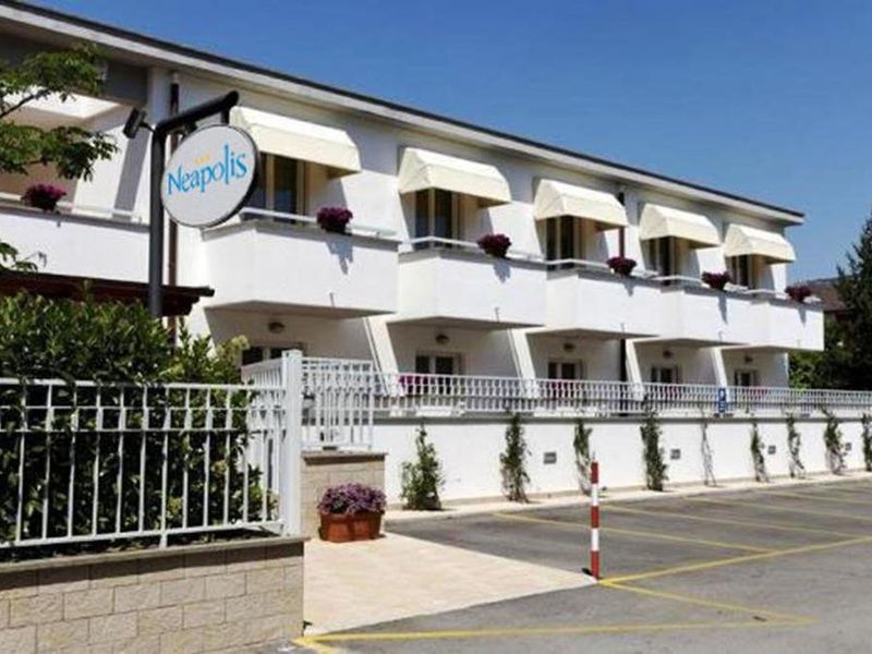 Hotel Photo 23