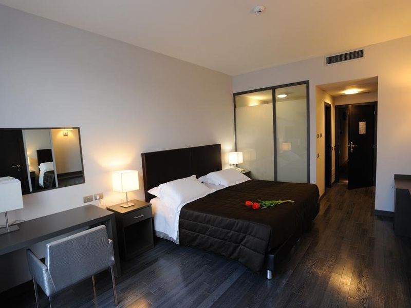 Hotel Photo 9