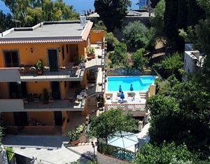 Residence Villa Il Glicine Taormina Italy